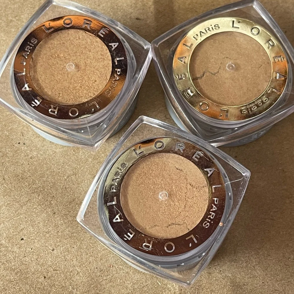 L'Oreal Infallible Eyeshadow - Eternal Sunshine (Gold)